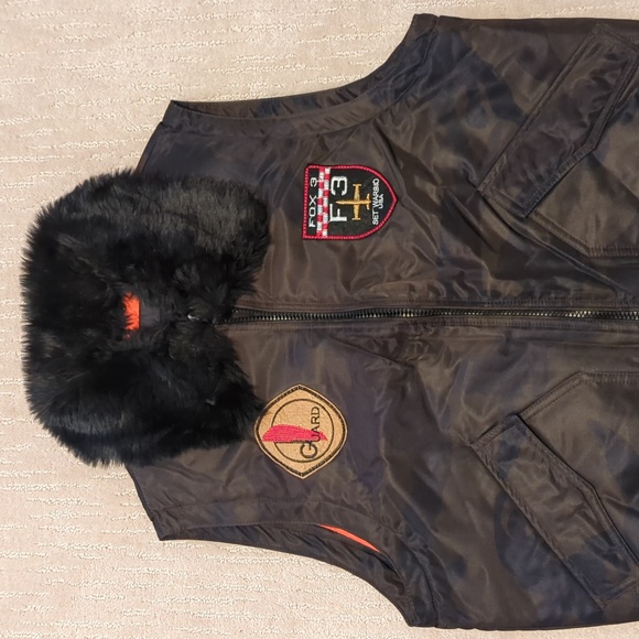 American Stitch Camouflage Vest - Picture 2 of 6